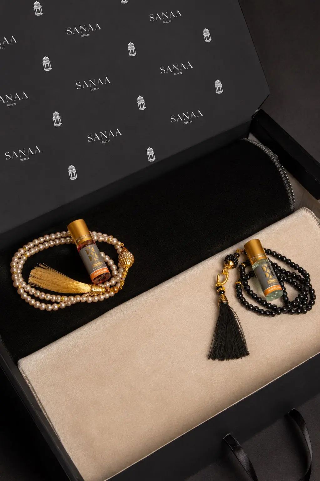Luxurious Velvet Islamic Gift Set